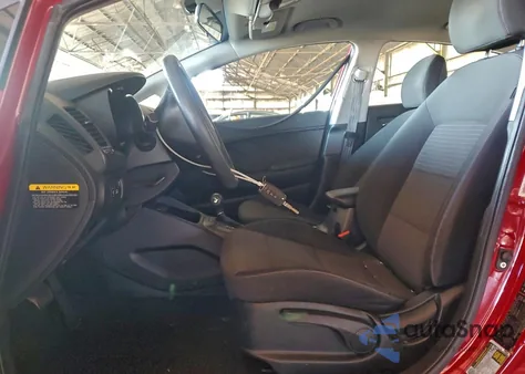 2015 Kia Forte Lx z USA, uszkodzony, nr VIN KNAFX4A62F5289438